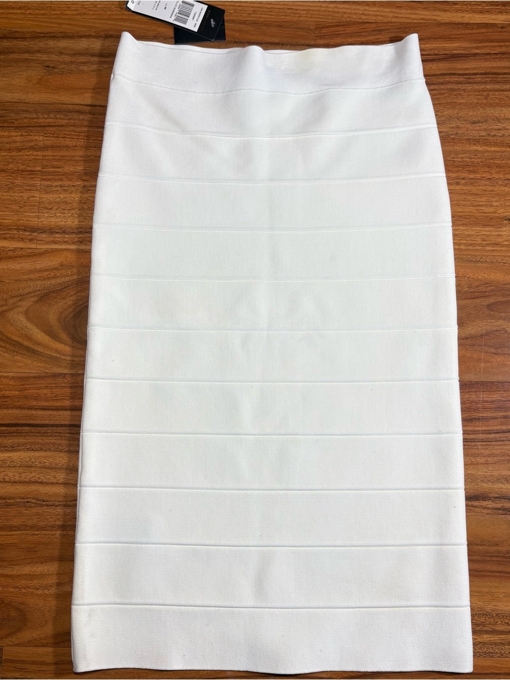 BCBG MaxAzria Leger Bandage Skirt White M NWT